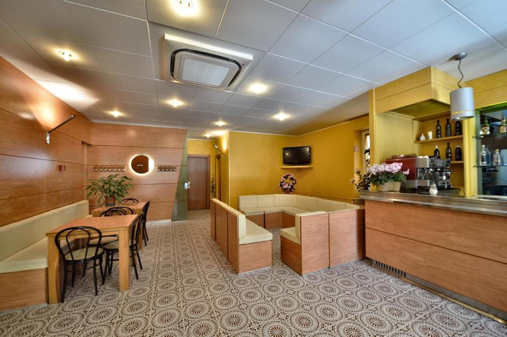 Hotel Guya Varazze Esterno foto