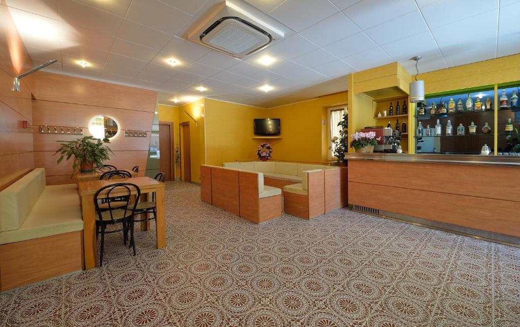 Hotel Guya Varazze Esterno foto