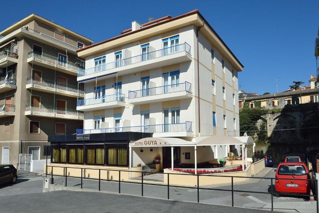 Hotel Guya Varazze Esterno foto