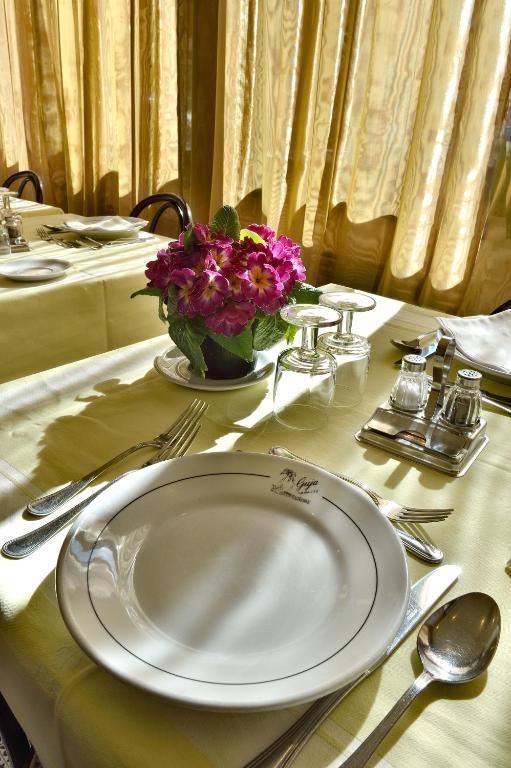 Hotel Guya Varazze Esterno foto