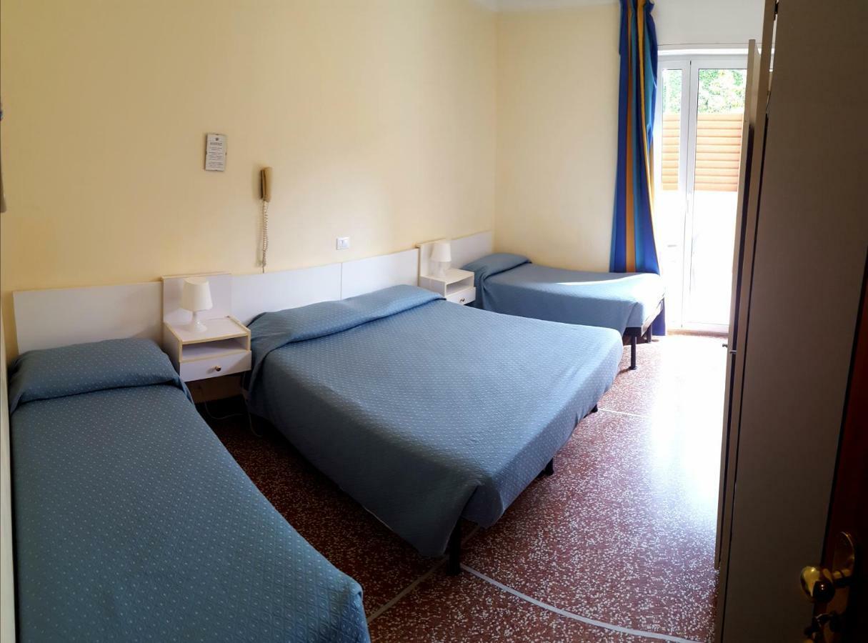 Hotel Guya Varazze Esterno foto